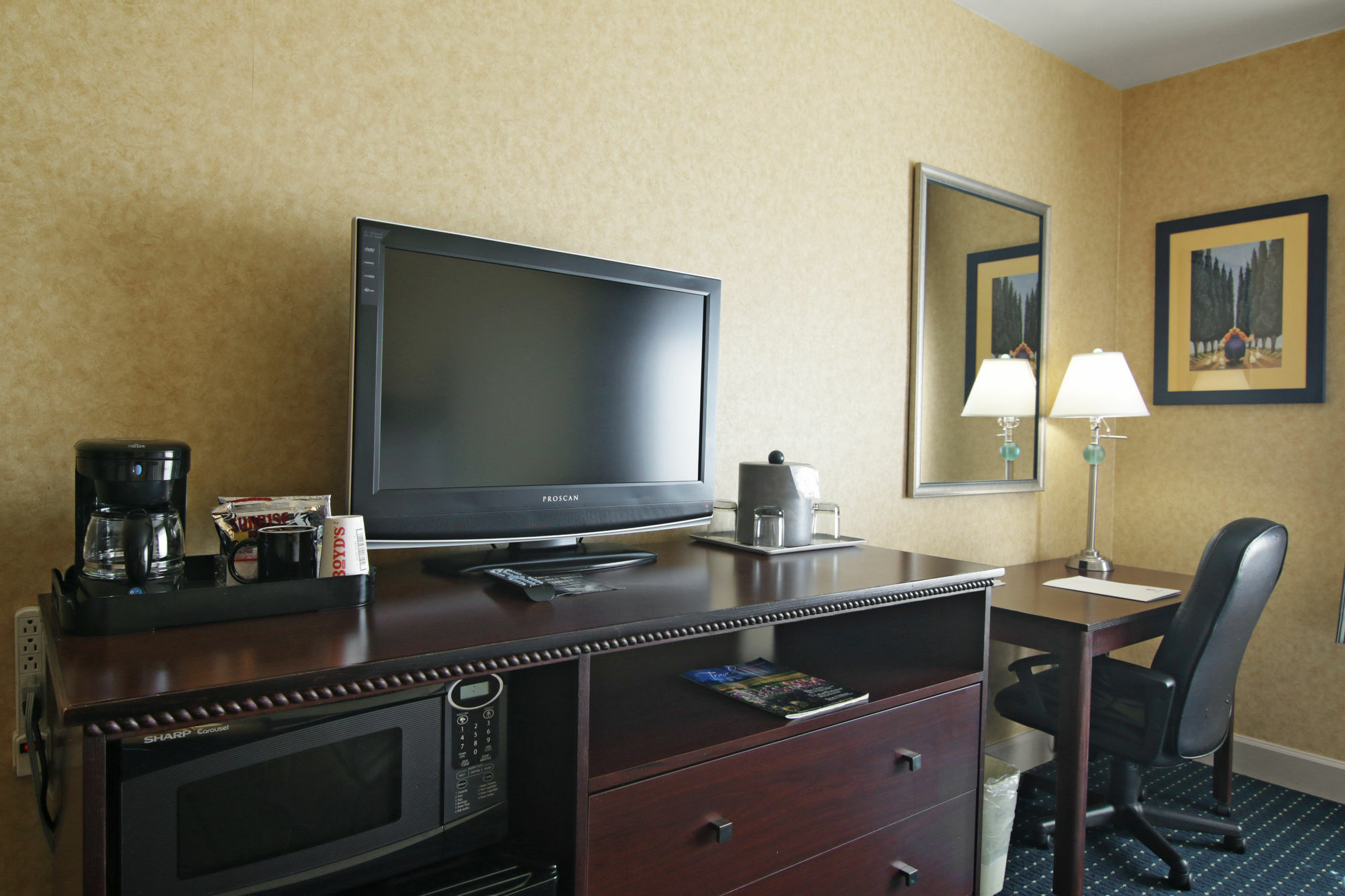Holiday Inn - Salem By Ihg Экстерьер фото