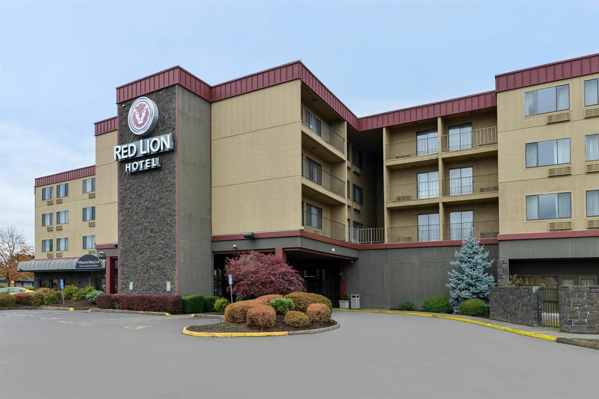 Holiday Inn - Salem By Ihg Экстерьер фото